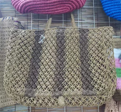 브라운 손으로 짠 빅 할로우 여성 토트 백