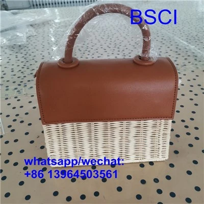 시크한 우븐 스트로백 쇼퍼